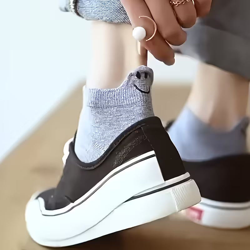 Happy Heels: "Smile Back" Low-Cut Ankle Socks (10-Pair Pack)