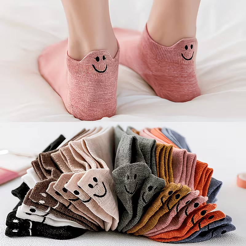 Happy Heels: "Smile Back" Low-Cut Ankle Socks (10-Pair Pack)